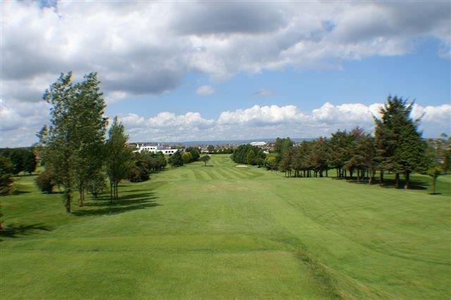 Fairway mit Club Haus auf dem Bangor Golfplatz in der Nähe von Belfast ,Nordirland