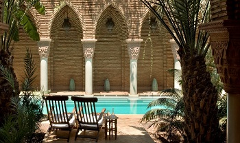 Piscine de l'hôtel de Luxe La Sultana à Marrakech